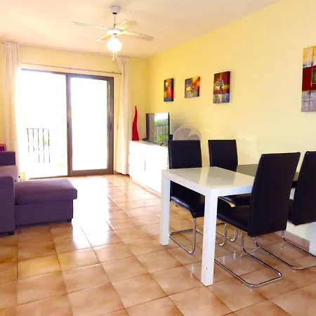 Lovely 1 Bedroom Apt In Castle Harbourc107 *