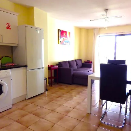 Lovely 1 Bedroom Apt In Castle Harbourc107